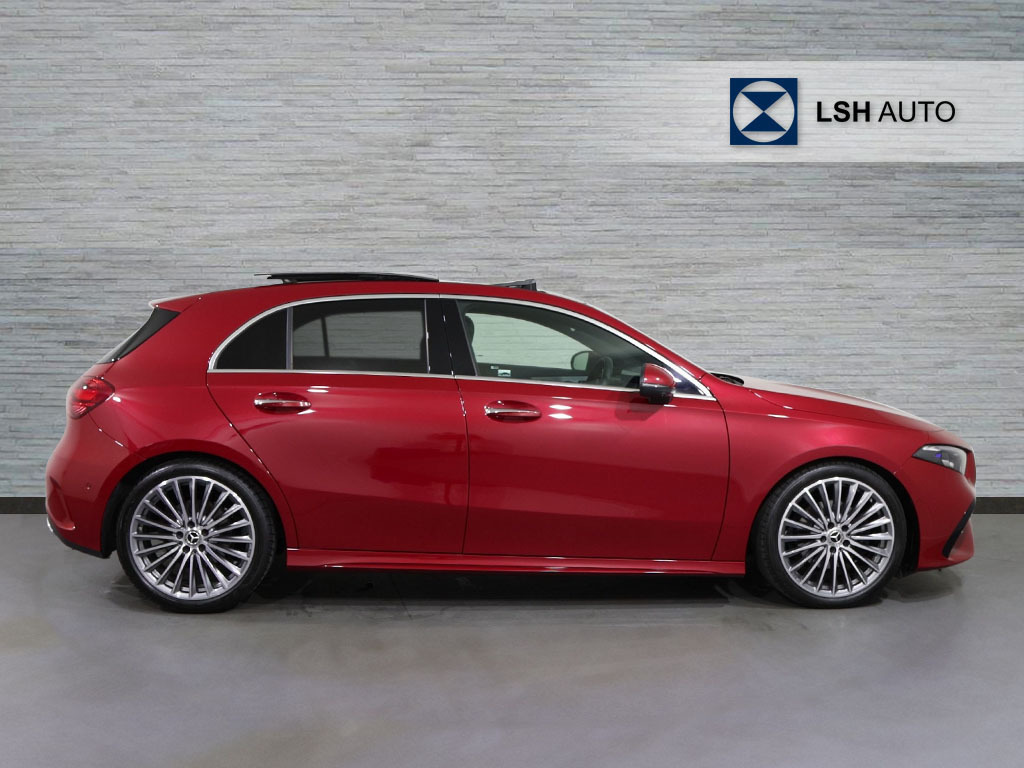 Mercedes-Benz A Class A200 Amg Line Premium Plus KR25OUE Red #3