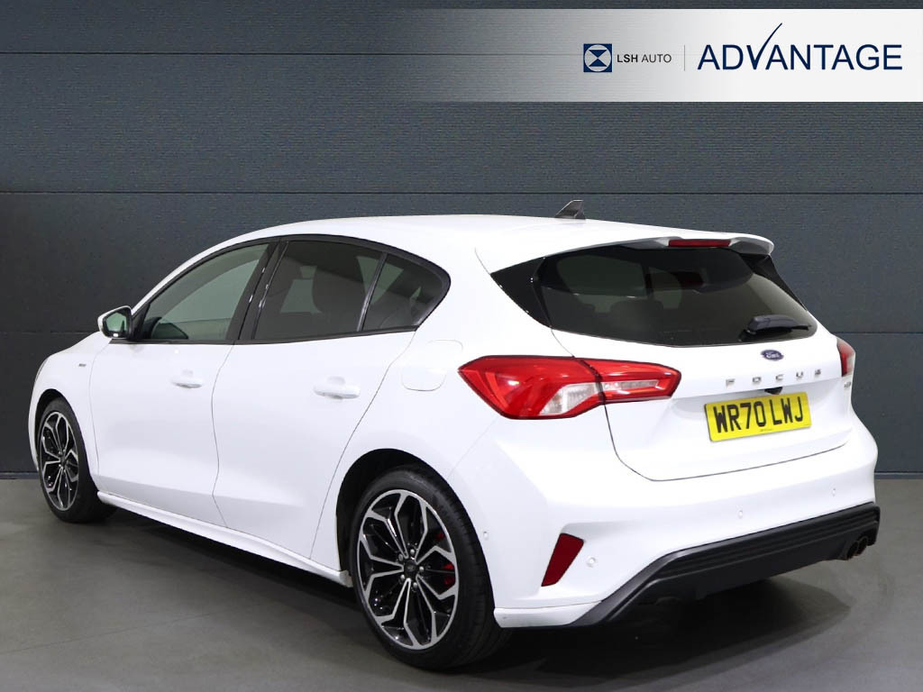 Ford Focus 1.0 Ecoboost Hybrid Mhev 155 St-line X Edition WR70LWJ White #2