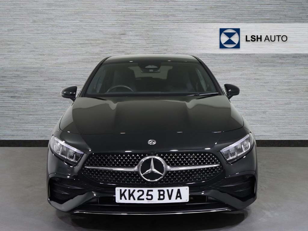 Mercedes-Benz A Class A180 Amg Line Executive KK25BVA Black #4