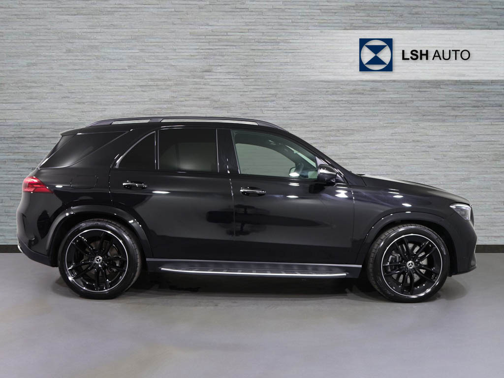 Mercedes-Benz GLE Class Gle 450D 4Matic Amg Line Premium Plus 9G-troni KP75CCA Black #3