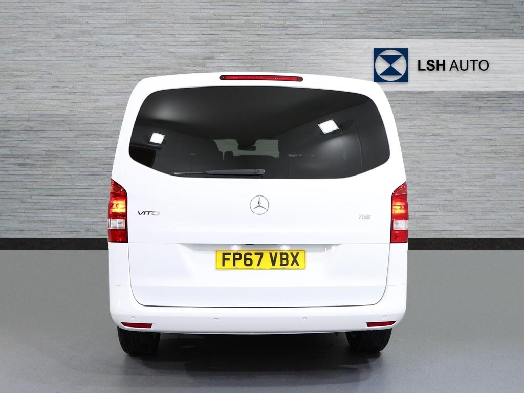 Mercedes-Benz Vito 116Cdi Bluetec Sport Crew Van 7G-tronic FP67VBX White #5