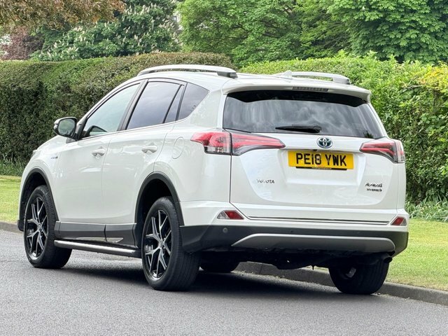 Toyota Rav 4 2.5 Vvt-h Design Suv Hybrid Cvt Euro 6 PE18YWK White #4