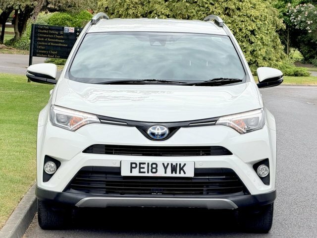 Toyota Rav 4 2.5 Vvt-h Design Suv Hybrid Cvt Euro 6 PE18YWK White #2