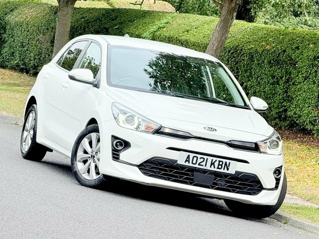 Kia RIO 1.0 T-gdi Mhev 3 Hatchback Hybrid Dct E White