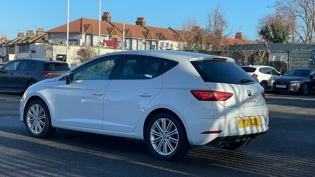 Seat Leon 1.5 Tsi Evo Xcellence P21OJB White #4