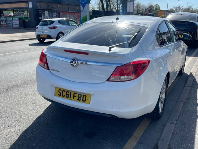 Vauxhall Insignia 1.8 16V Sri Euro SC61FBD White #5