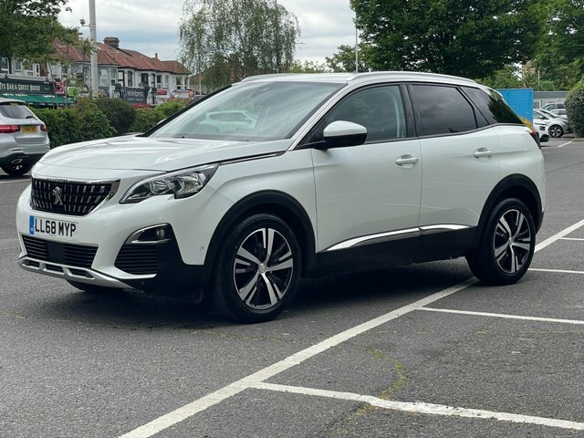 Peugeot 3008 1.2 Puretech Allure Eat LL68MYP White #4