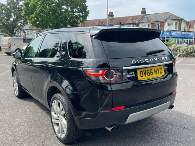 Land Rover Discovery Sport 2.0 Td4 Hse Luxury OV66NYZ Black #6
