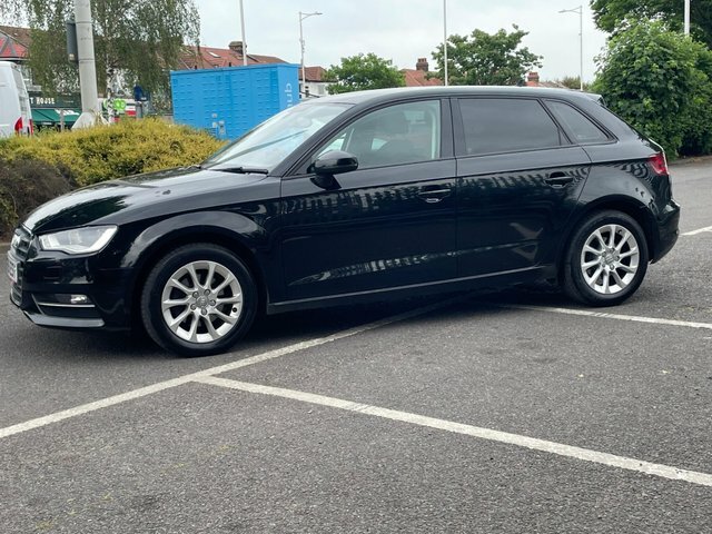 Audi A3 1.2 Tfsi Se Sportback YE15ESY Black #4