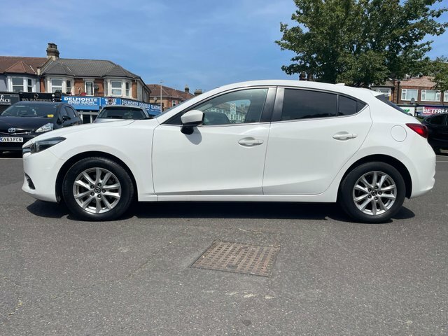 Mazda 3 1.5 Skyactiv-d Se-l Nav White #6