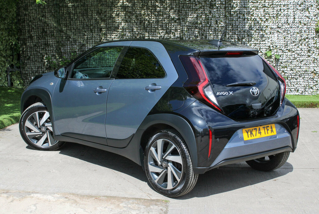 Toyota Aygo X Edge YK74TFA #6