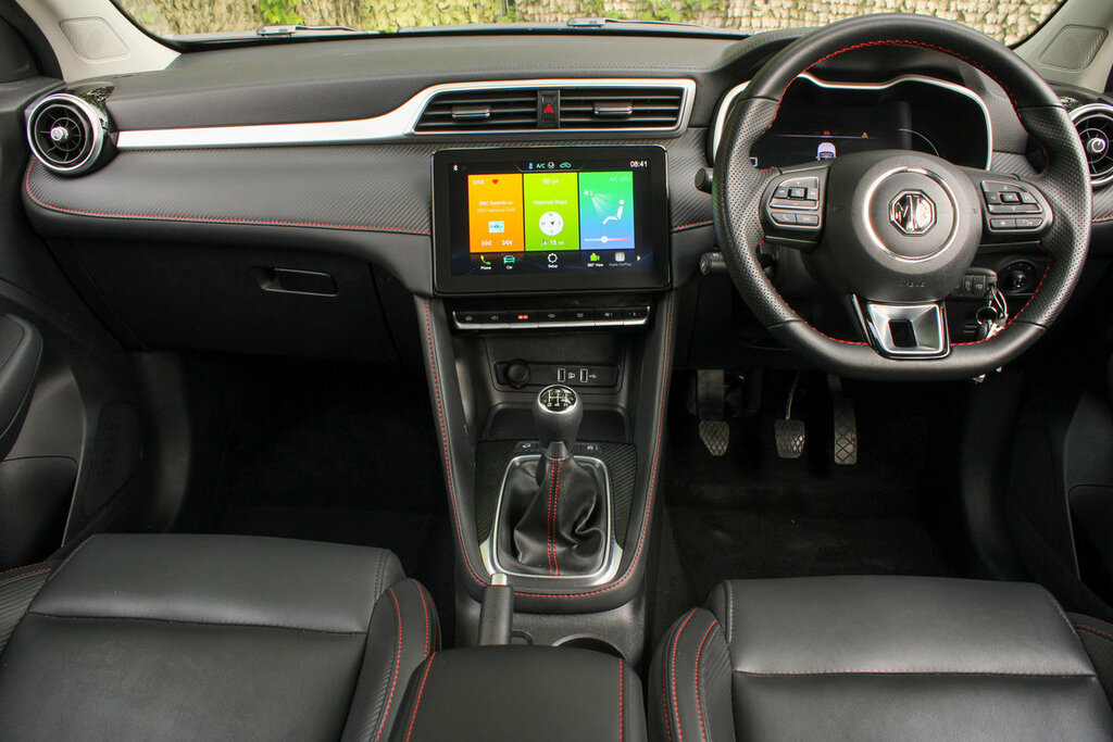 MG ZS Exclusive YB23XPA #2