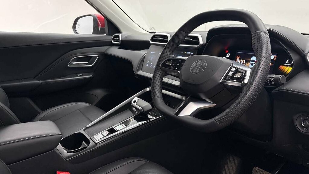 MG ZS Hybrid Trophy LJ74DTS #2
