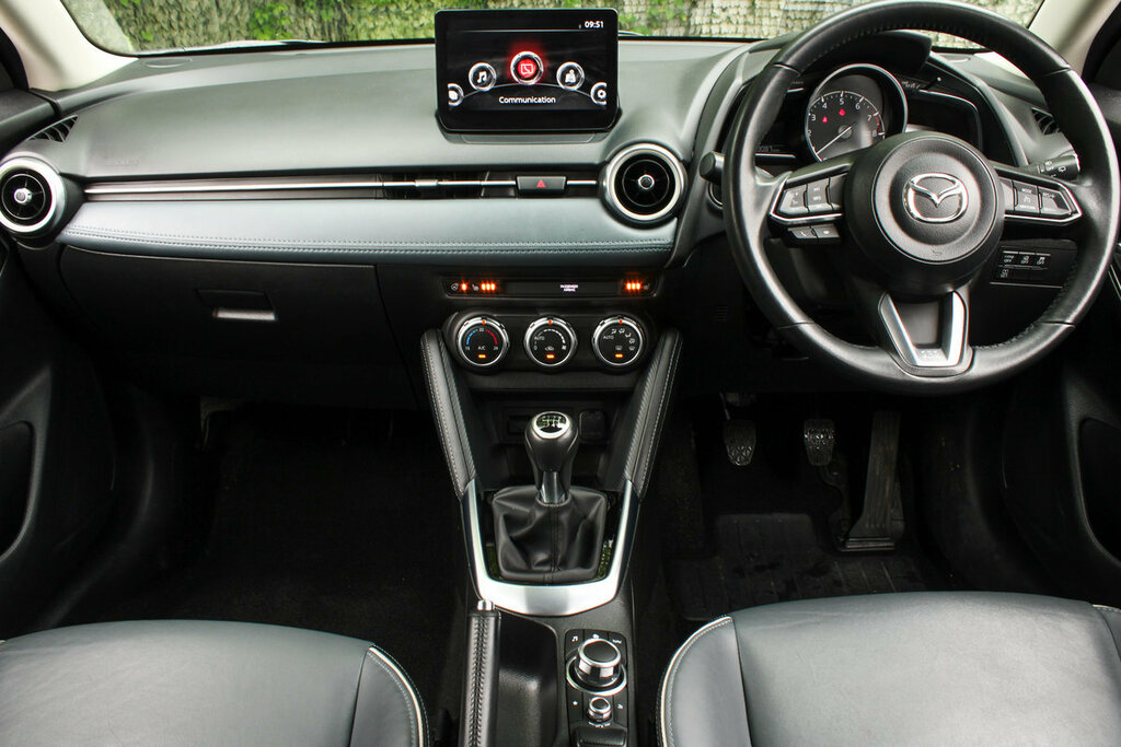 Mazda 2 Gt Sport  #2