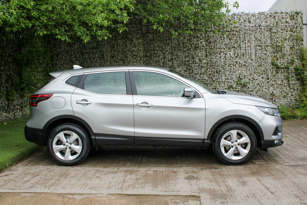 Nissan Qashqai Acenta Premium BG68WJA #3