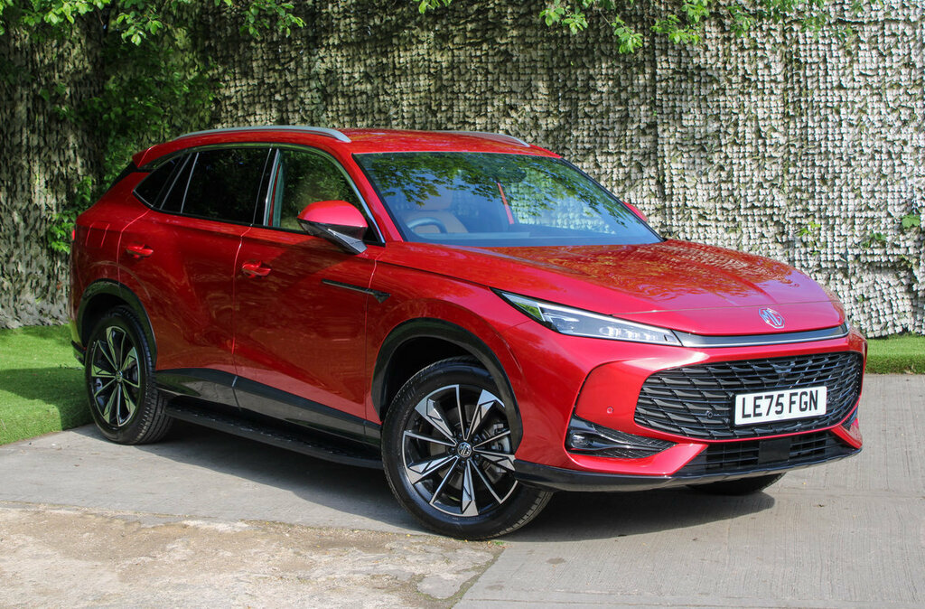 MG HS Phev Trophy 