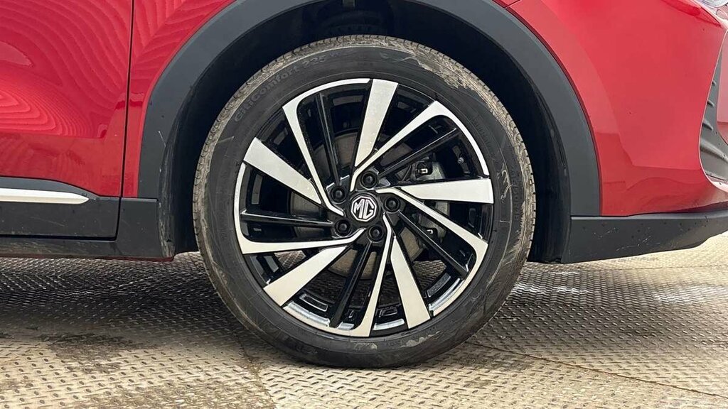 MG ZS Hybrid Trophy LC25YHL #6