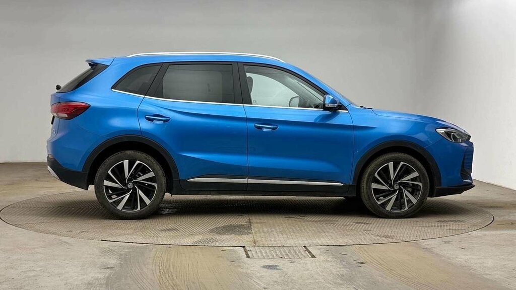 MG ZS Hybrid Trophy LC25UFG #5