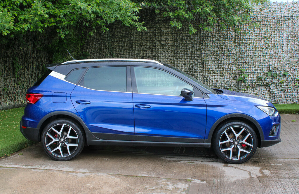 Seat Arona Fr Red Edition YG21BUK #3