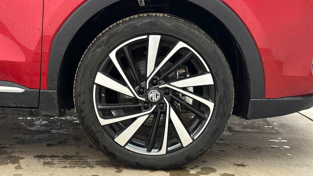 MG ZS Hybrid Trophy LC25YRN #6