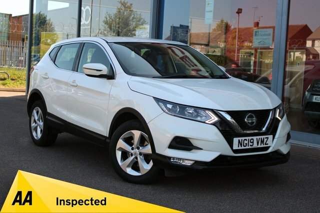 Nissan Qashqai 1.3 Dig-t Acenta Premium Suv Dct E White