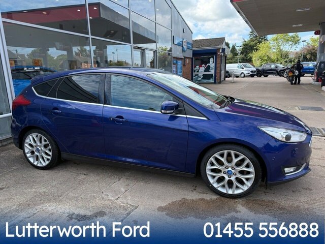 Ford Focus Hatchback Blue