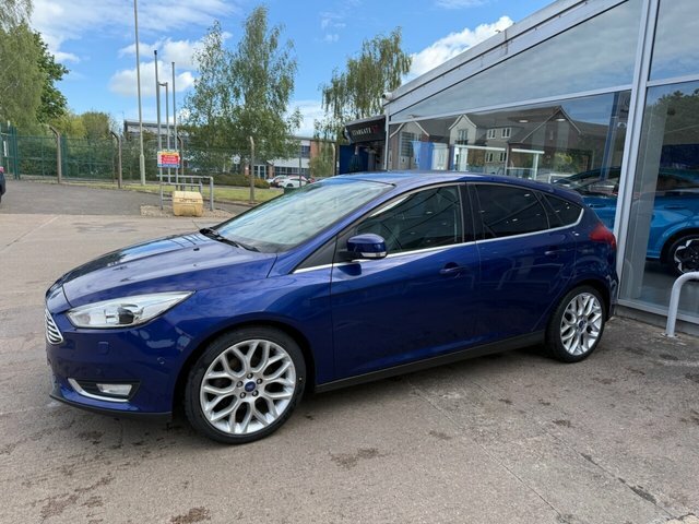 Ford Focus Hatchback EF64PWN Blue #5