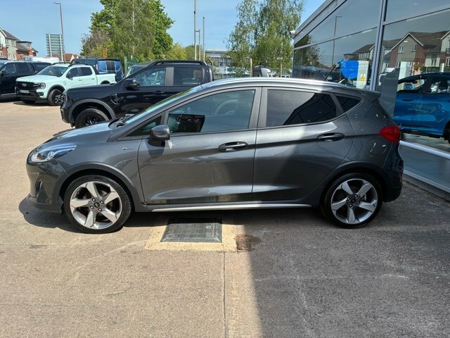 Ford Fiesta Hatchback AK68PGY Grey #4