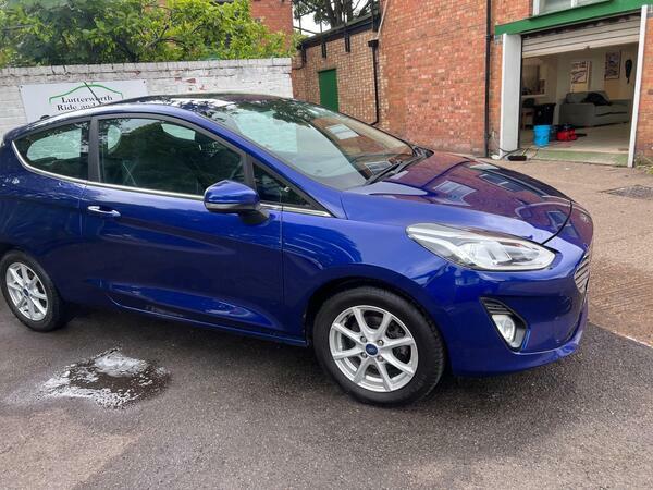 Ford Fiesta 1.0T Ecoboost Zetec Euro 6 Ss KM67YYL Blue #2