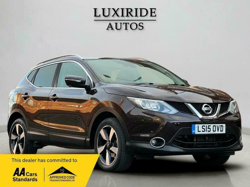 Nissan Qashqai 1.2 Dig-t N-tec Xtron Black