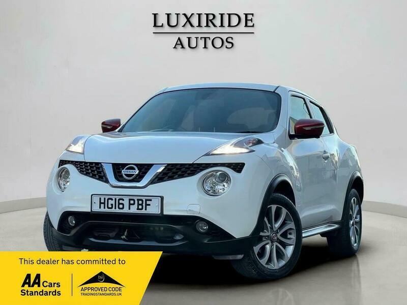 Nissan Juke 1.6 Tekna Xtron Euro Silver