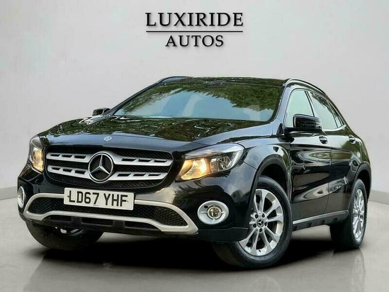 Mercedes-Benz C Class 2.1 Gla200d Se 7G-dct LD67YHF Black #2