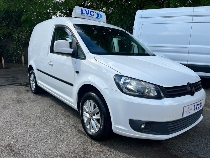 Volkswagen Caddy Camper C20 Tdi Highline Professional White #4