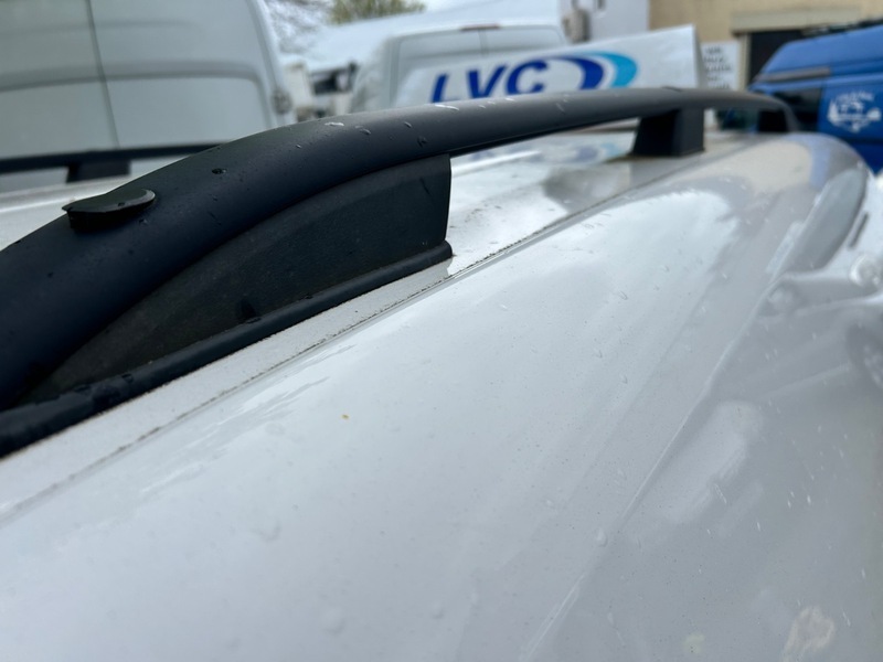 Volkswagen Caddy Camper C20 Tdi Startline Better White #13