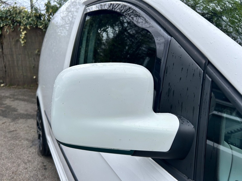Volkswagen Caddy Camper C20 Tdi Startline Better White #19