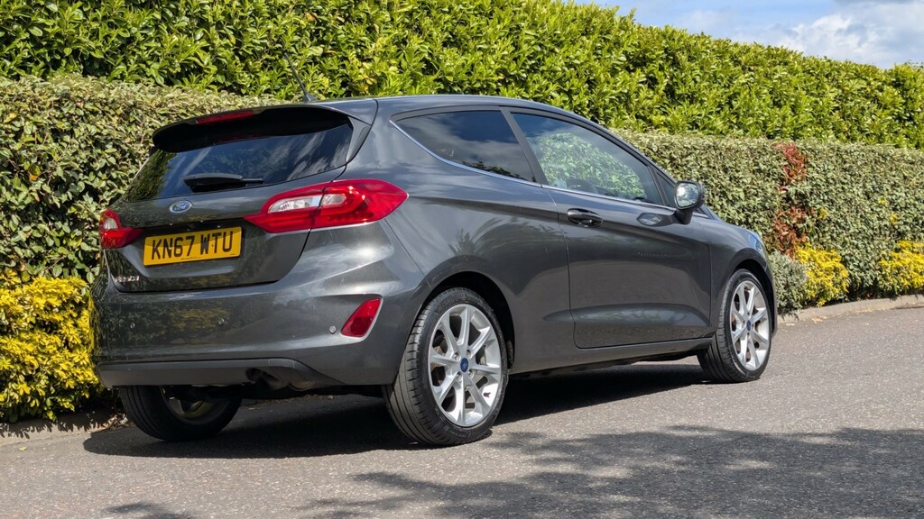 Ford Fiesta 1.0 T Ecoboost Titanium 2017 KN67WTU Grey #4
