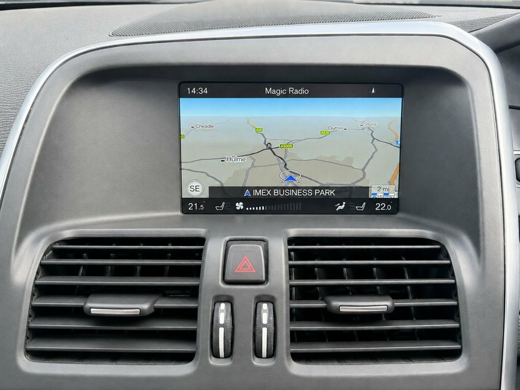 Volvo XC60 2.4L Se Lux Nav CP64GJO Silver #6