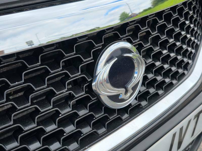 SsangYong Korando Sports Sx Pickup Double Cab White #39