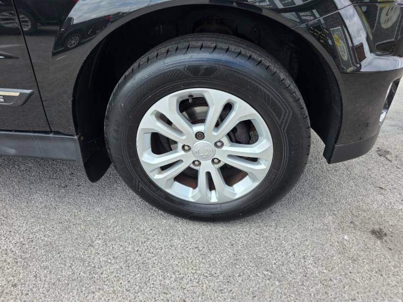 SsangYong Korando Sports Sx Pickup Double Cab White #32