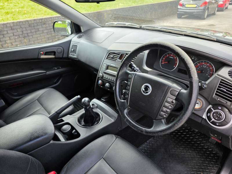 SsangYong Korando Sports Sx Pickup Double Cab White #10