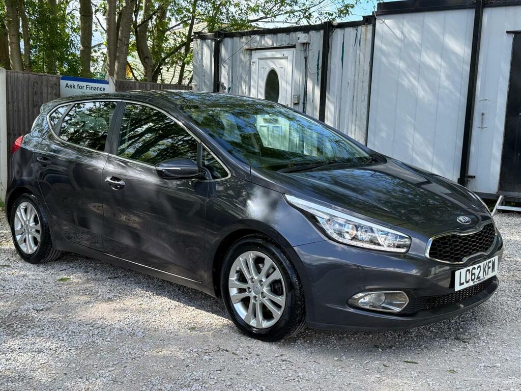 Kia Ceed Hatchback 1.6 Crdi Ecodynamics 2 Euro 5 Ss Silver #4