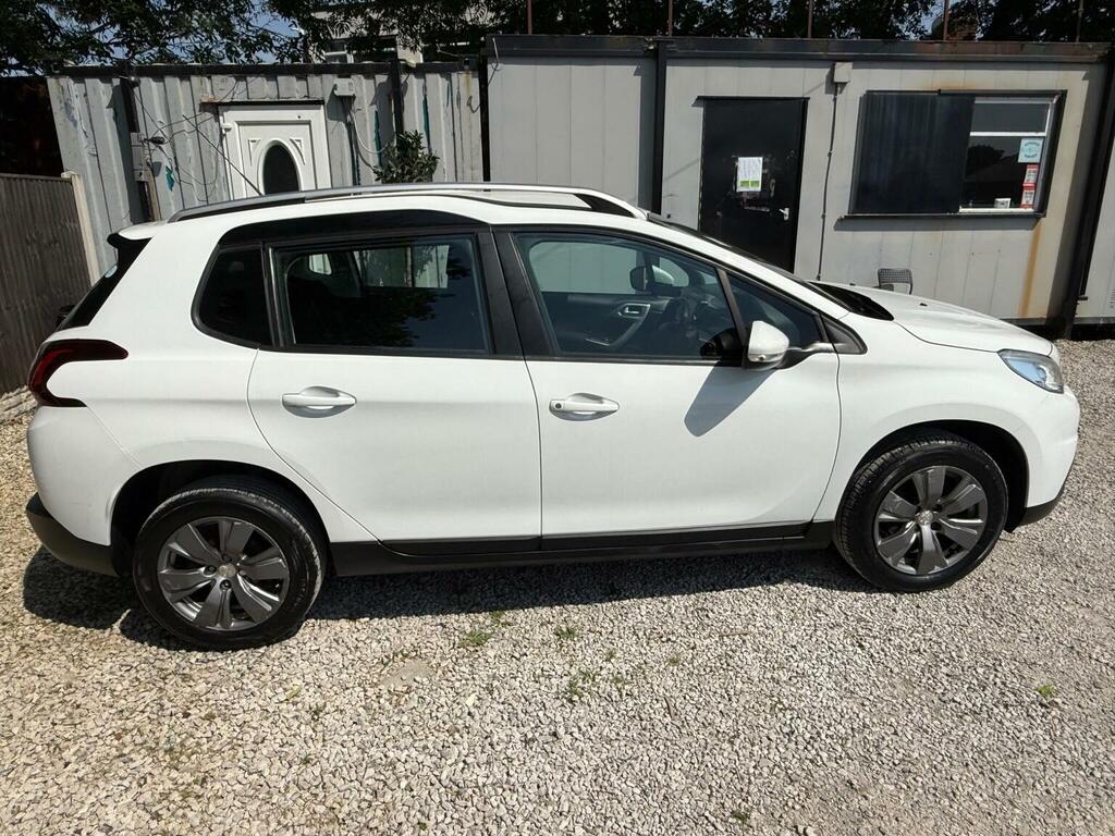 Peugeot 2008 Suv 1.2 Puretech Active Euro 6 201766 MD66BOJ White #6