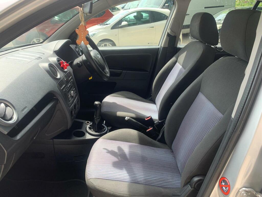 Ford Fusion 1.4 Style Grey #13