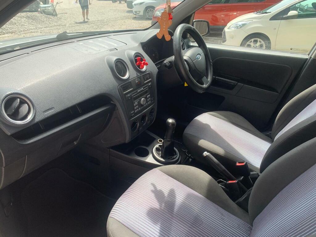 Ford Fusion 1.4 Style Grey #38