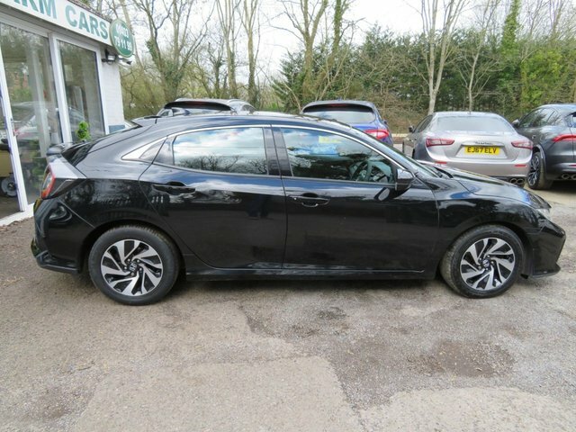Honda Civic 2019 1.6 I-dtec Se Hatchback Eur Black #6