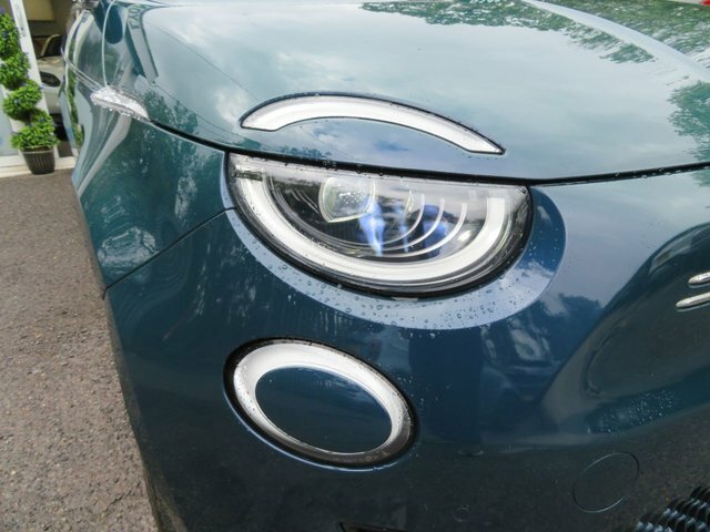 Fiat 500E C 2021 42Kwh La Prima Convertible Green #5