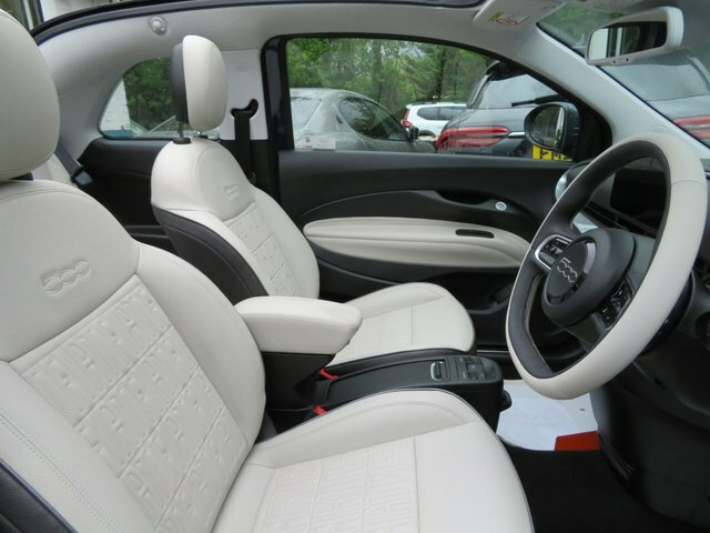 Fiat 500E C 2021 42Kwh La Prima Convertible Green #2