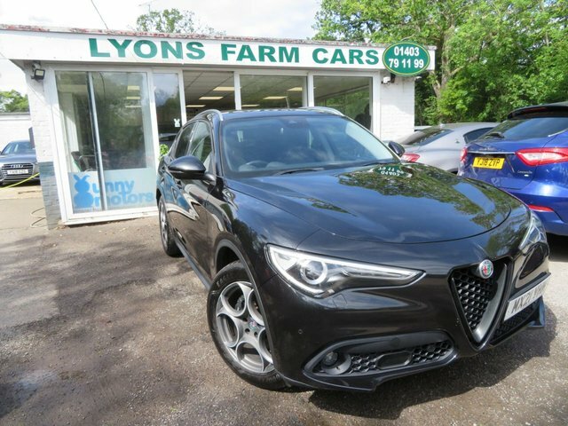 Alfa Romeo Stelvio 2021 2.2 Td Sprint Suv Q4 All Black