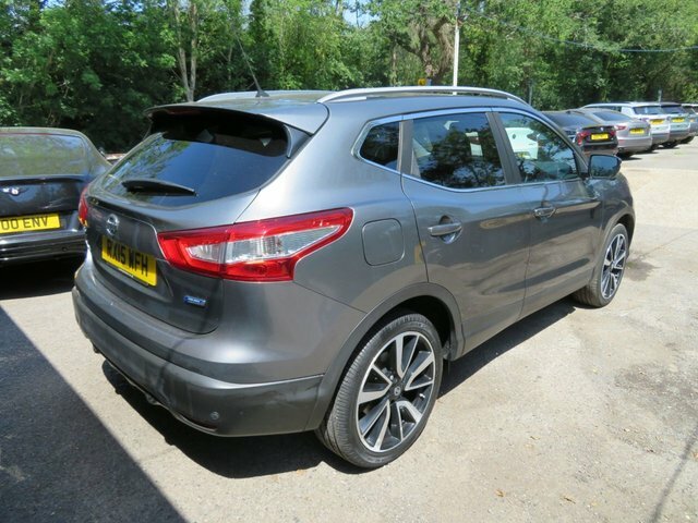 Nissan Qashqai 2015 1.5 Dci Tekna Suv 2Wd Euro Grey #3