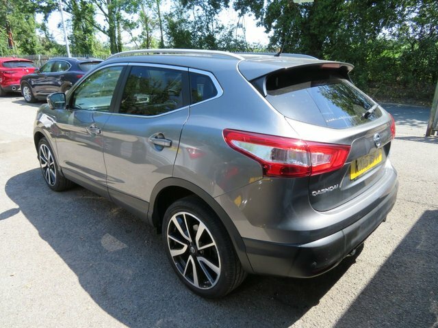 Nissan Qashqai 2015 1.5 Dci Tekna Suv 2Wd Euro Grey #5